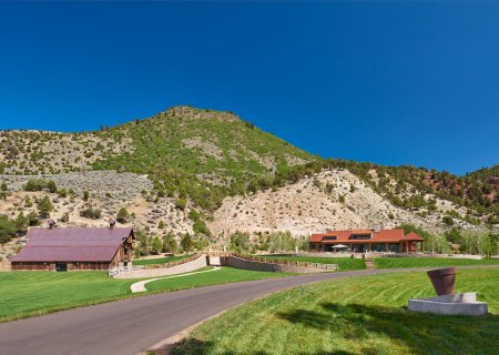 Aspen Valley Ranch driveway